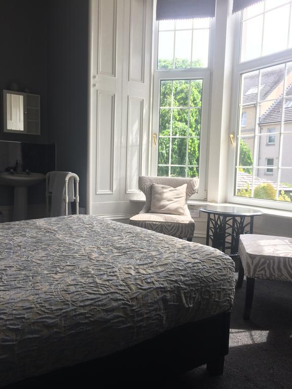 Lochnagar Guest House แอเบอร์ดีน ภายนอก รูปภาพ